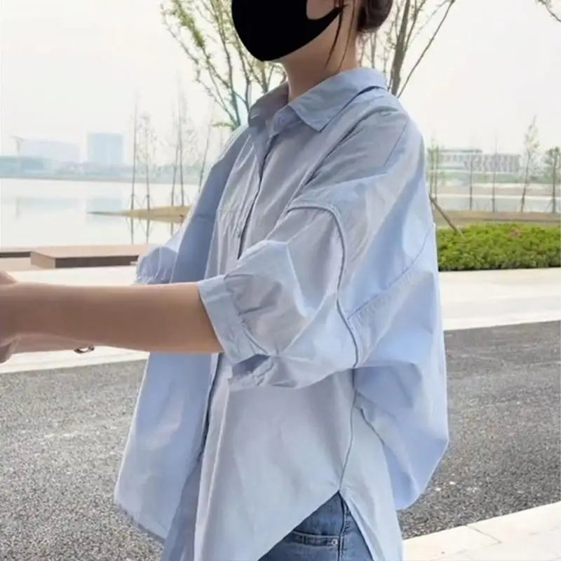 – Estilo Murciélago y Frescura Total Blusa Holgada de Verano con Protección Solar