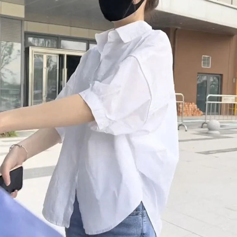 – Estilo Murciélago y Frescura Total Blusa Holgada de Verano con Protección Solar