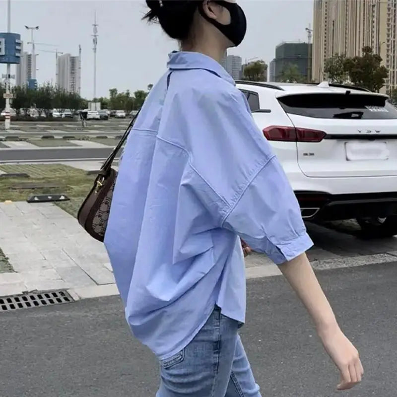 – Estilo Murciélago y Frescura Total Blusa Holgada de Verano con Protección Solar